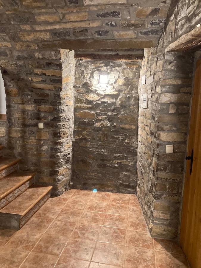 Casa Encuentra, En El Pirineo Al Lado De Ainsa El Pueyo de Araguás Exterior foto